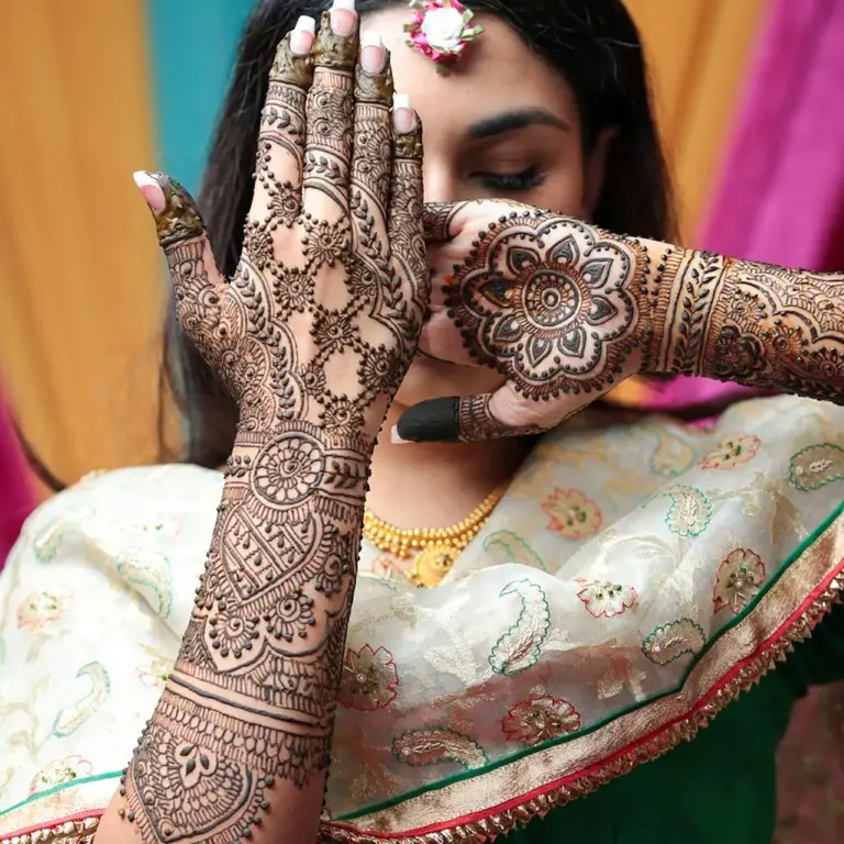 Unique Arabic Mehndi Designs Every Bride Would Adore